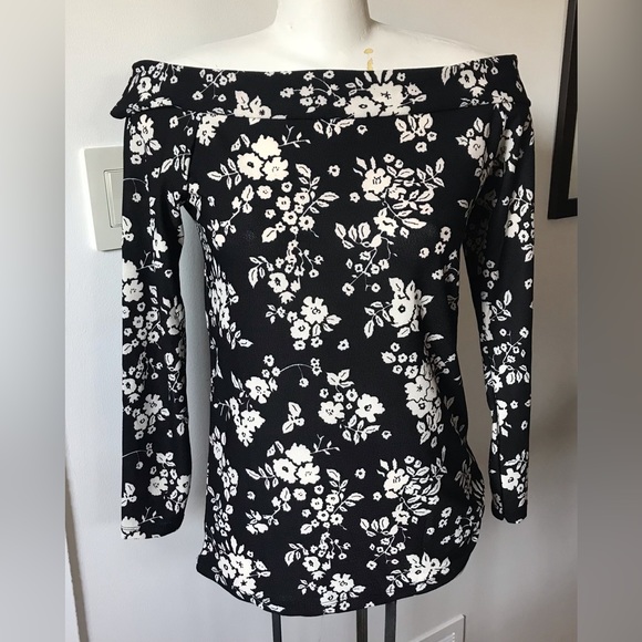 NEW ! Like You Off Shoulder Top - Size 42 - Picture 1 of 6